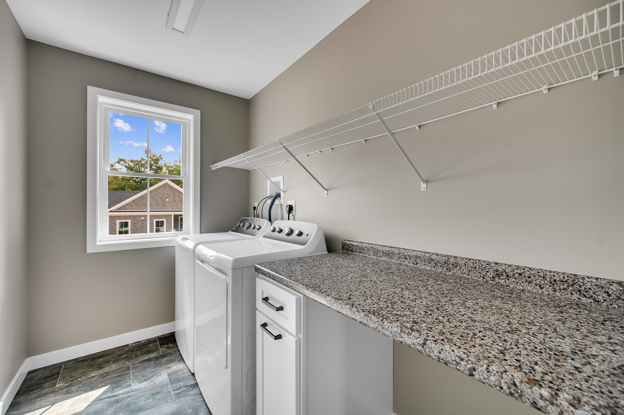 Mudroom Laundry room