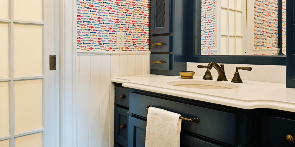 Navy bathroom vanity | Sunwood Home Builders and Remodelers