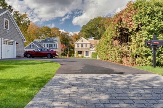 Colonial Home in CT with stamped concrete driveway