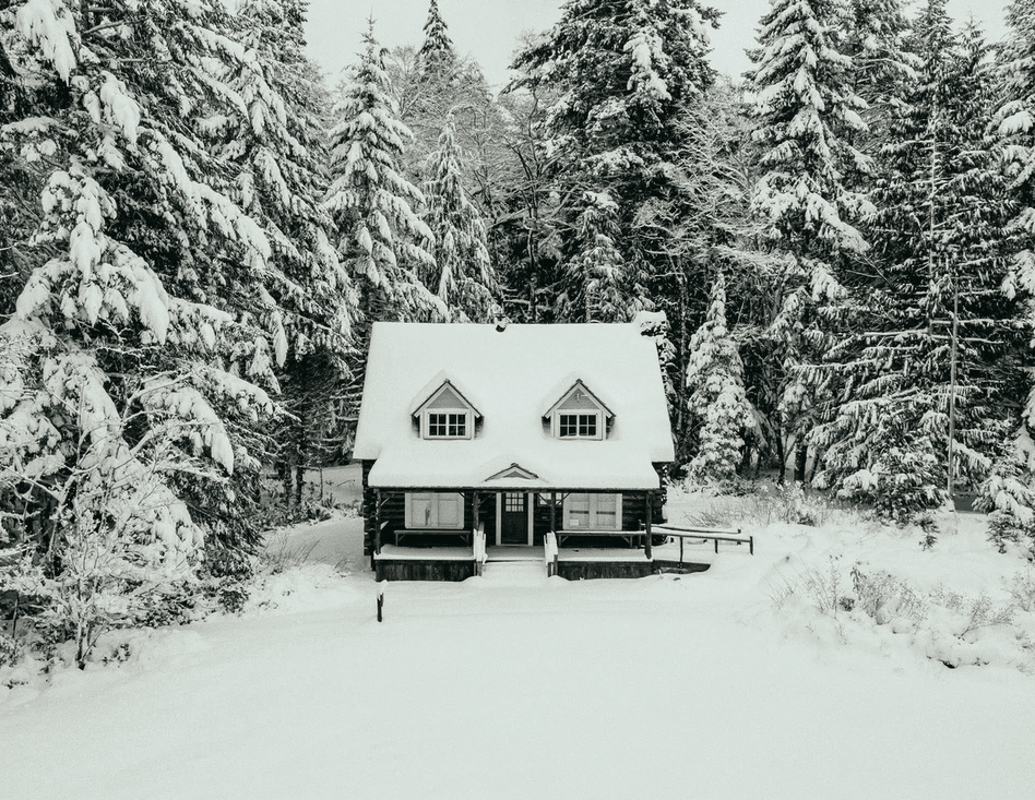 House in the winter in Connecticut | Sunwood Home Builders & Remodelers  