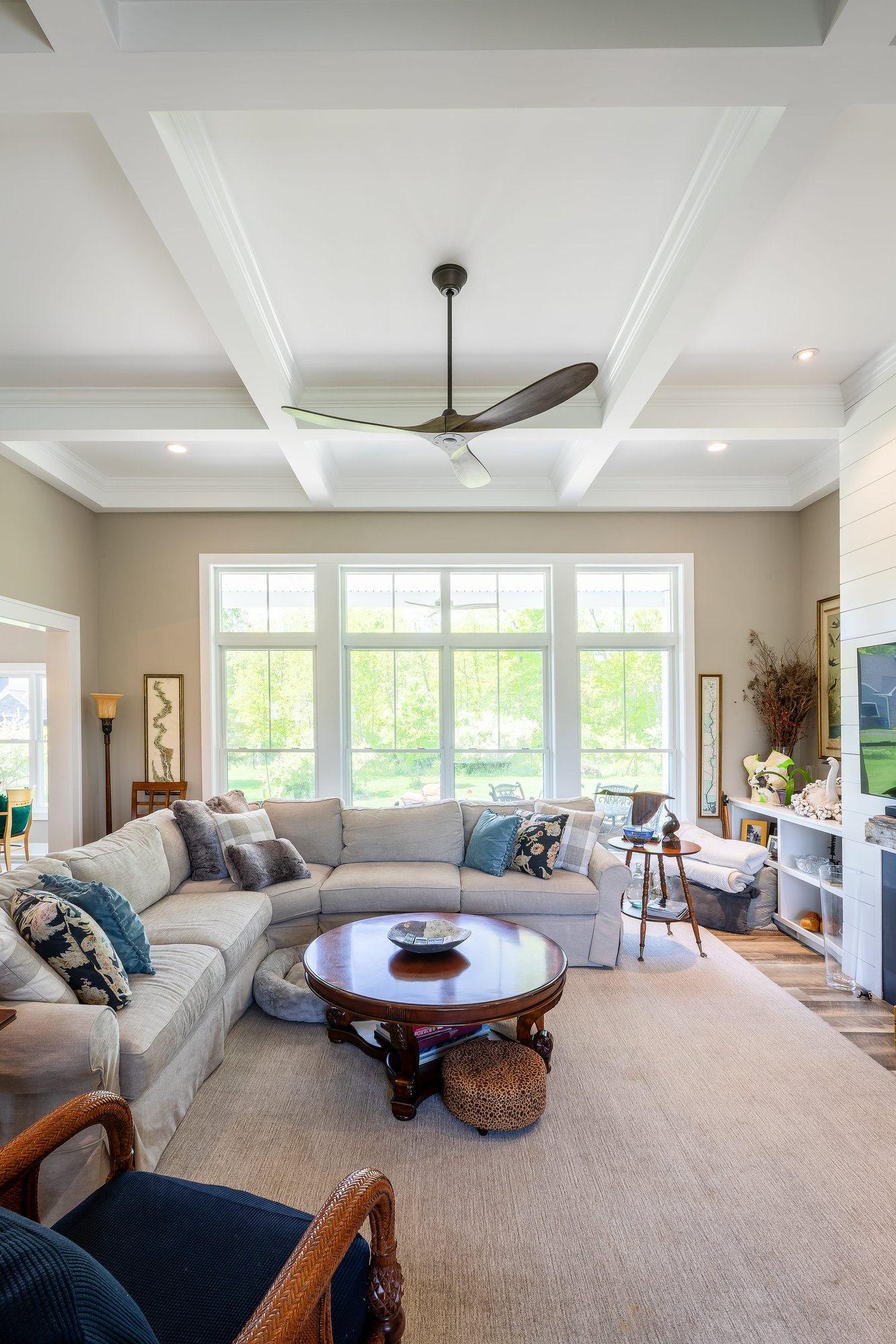 Beautifully Detailed Ceiling in Spacious Family Room | Sunwood Home Builders & Remodelers Beautifully Detailed Ceiling in Spacious Family Room | Sunwood Home Builders & Remodelers